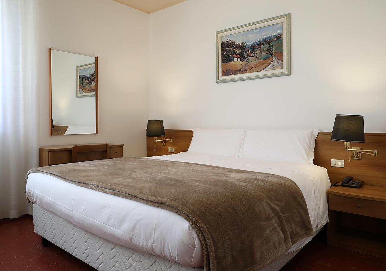 Hotel Dante Ponte nellʼAlpi Zewnętrze zdjęcie