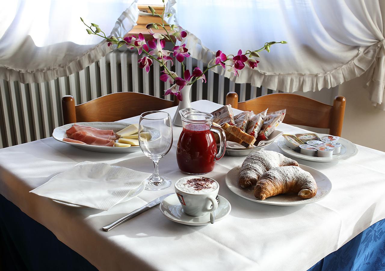 Hotel Dante Ponte nellʼAlpi Zewnętrze zdjęcie